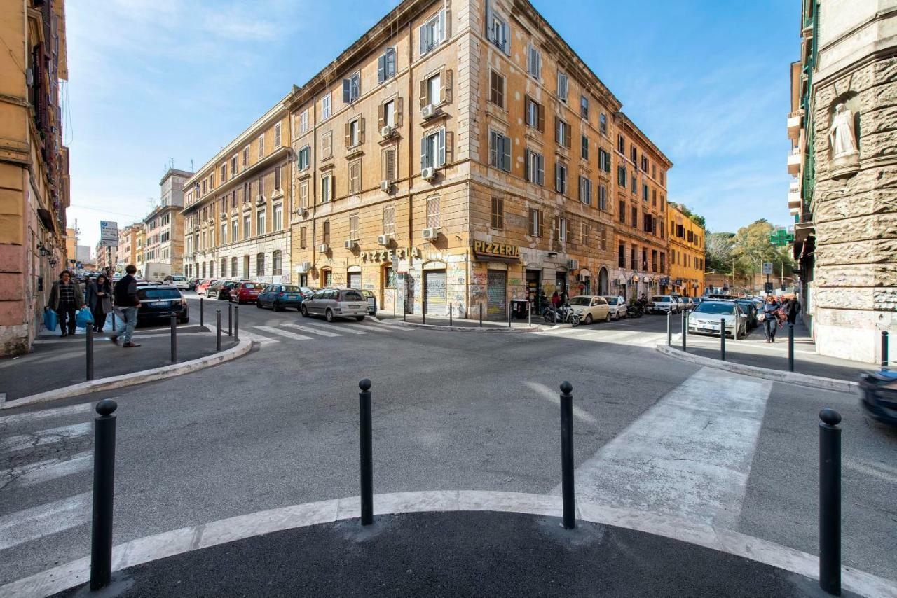 Rome La Sapienza Apartment Екстер'єр фото